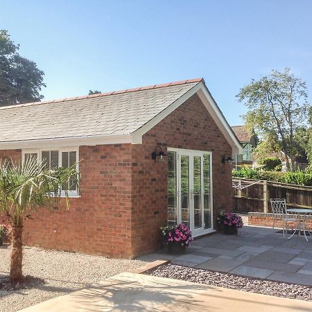 The Hideaway Villa Verwood Exterior photo